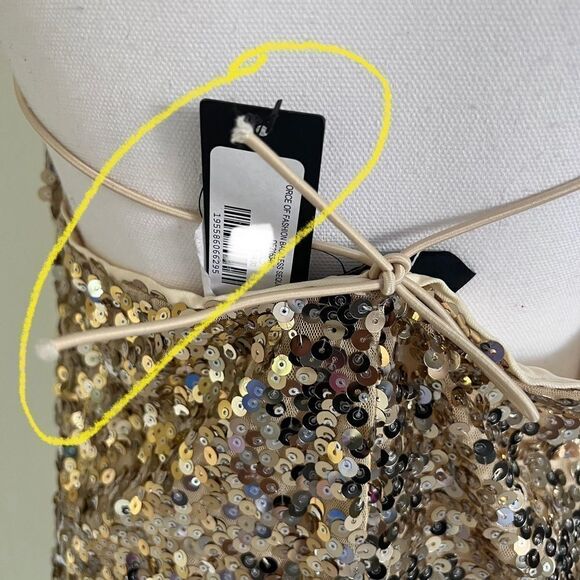 Lulu’s Force of Fashion Gold Backless Sequin Mini Dress Medium Gold NWT MSRP $89 - Picture 8 of 8